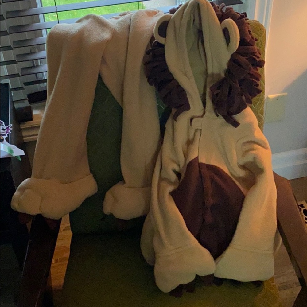 Lion Costume 4T Old Navy Halloween